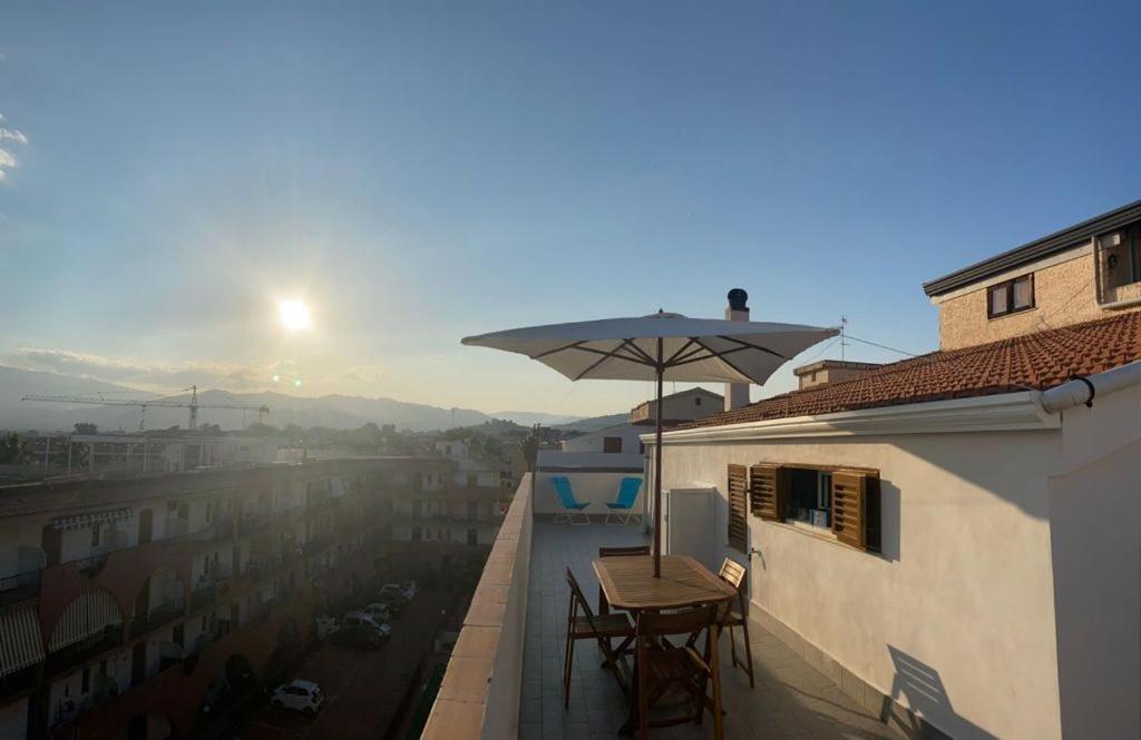 Beda House Villa Giardini Naxos Exterior photo